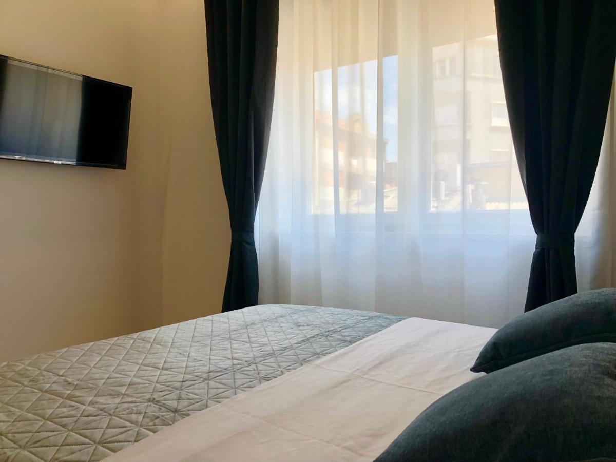 Hedone City Luxury Apartments With Free Parking Pula Exterior photo