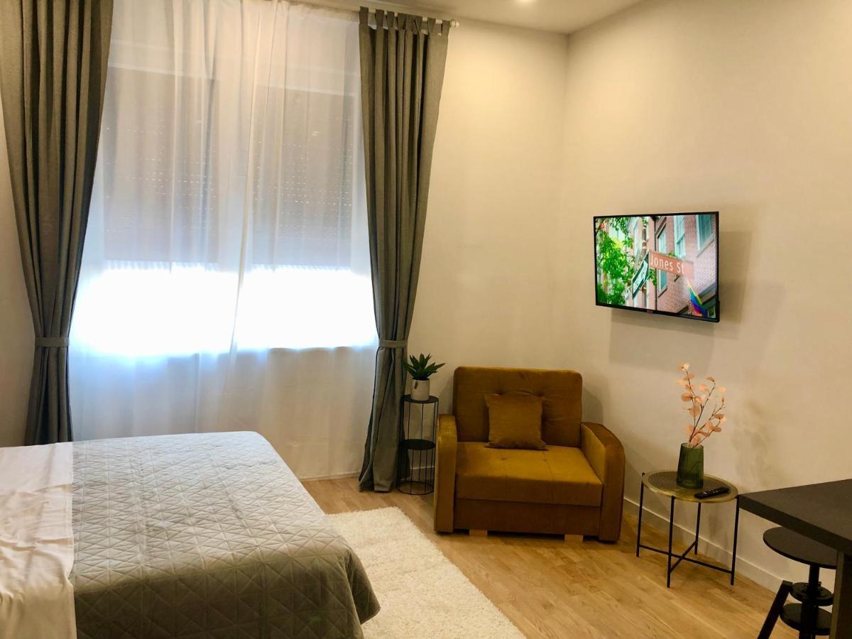 Hedone City Luxury Apartments With Free Parking Pula Exterior photo